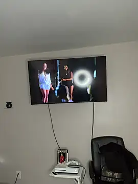 JuRuBandz21's Live XXX Chat