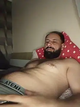 Tranda91 Adlı Modelin Canlı XXX Sohbeti