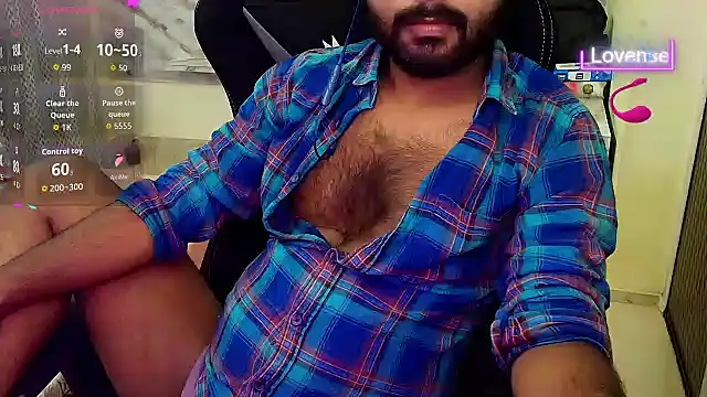SilverShade3's Live XXX Chat