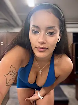 Chatroom XXX en direct de Risky_Workouts