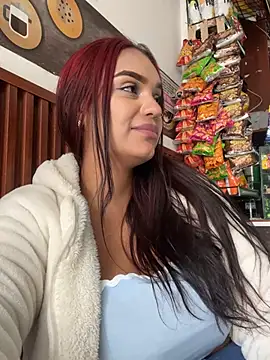 Sara-77 Live XXX-Chat