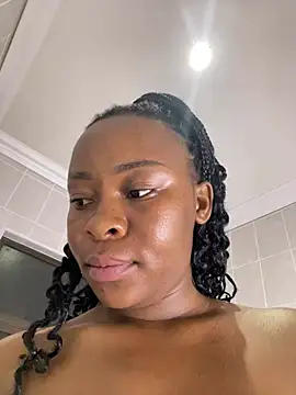 MiyaXo2's Live XXX Chat