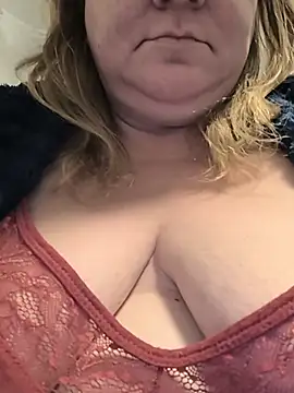 jusichka Chat XXX in diretta