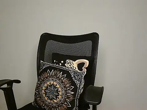 Sharon_874 现场XXX聊天