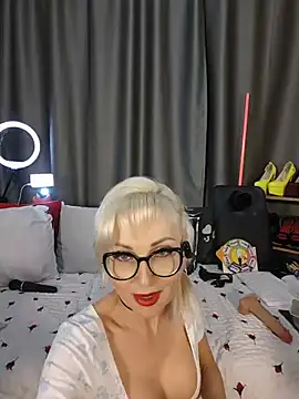 Milforja's Live XXX Chat