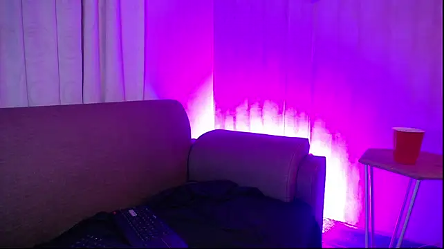 Axxel_White's Live XXX Chat