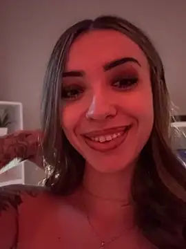 Tiny-Mimi's Live XXX Chat