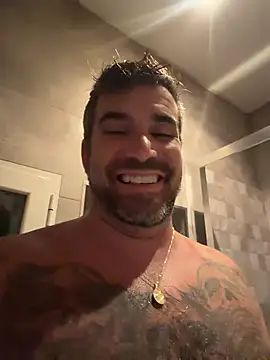 RhinalSquad live XXX chat