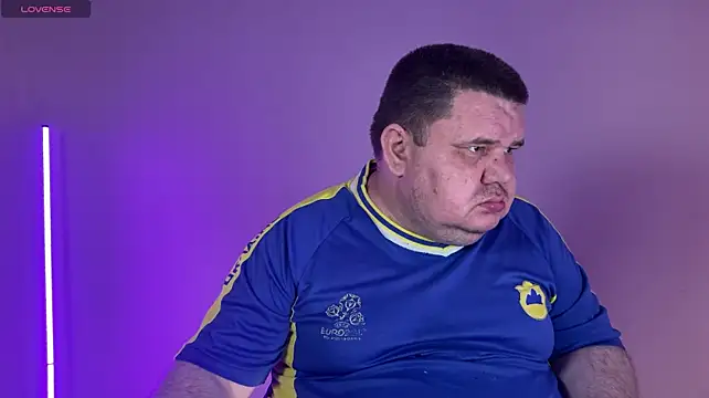 chubby_daddyn Live XXX chat