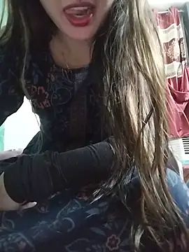 Živý XXX chat Noor_Darliing