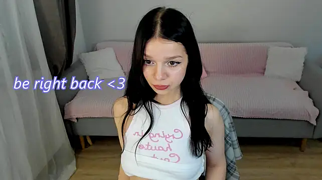 crystal_lilithn Live XXX chat