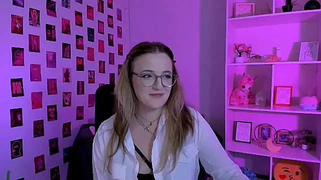 luna_berryy Live XXX-Chat