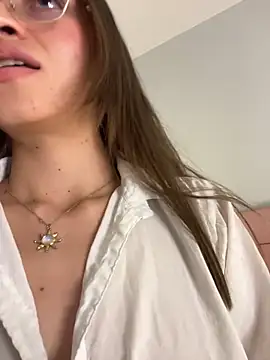 Chloe_Key live XXX chat