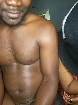 XXX chat uživo modela Petrossa