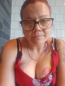 MissThroatGoat69 Chat XXX in diretta