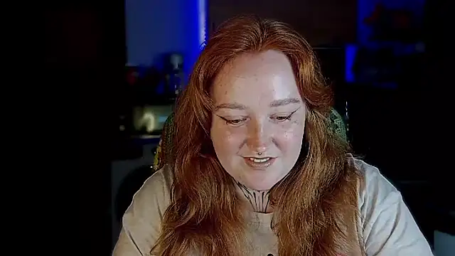 Chat XXX en directo de CURVYSAKURA