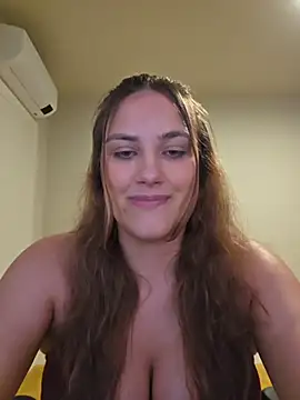 MiaRides19 Chat XXX in diretta