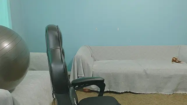 TreeJeanne Live XXX-chat