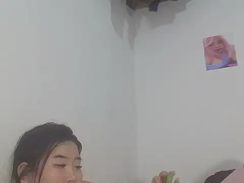 Zyeiii's Live XXX Chat