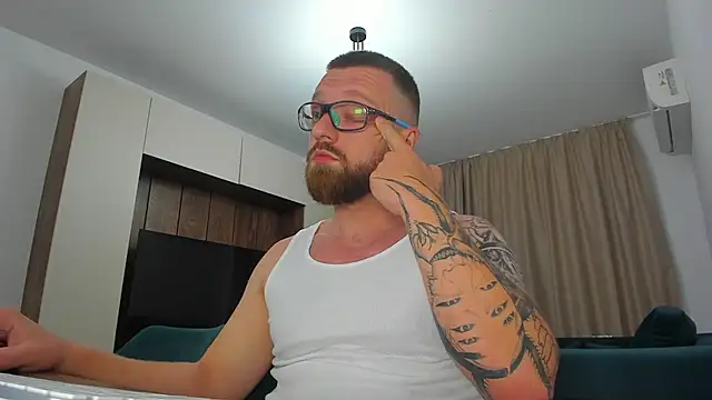 Findom_guy Chat XXX live