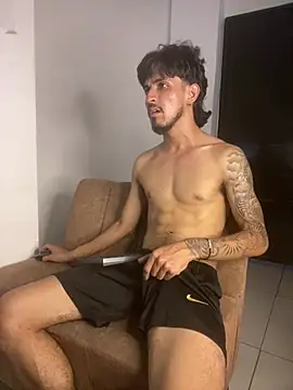 Kriss_Edwards Chat XXX in diretta