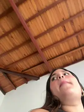 Chat +18 de Sarasweet_sex ao vivo