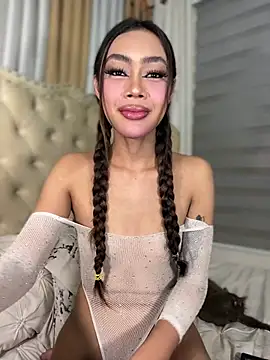 แชท XXX สดของ Innocent_yanixx69