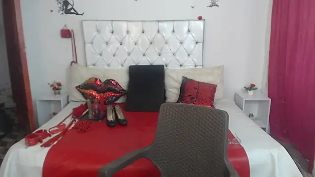 Chat XXX en directo de Sweetbigcatt