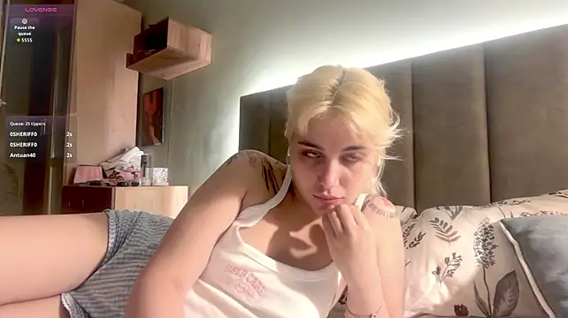mxHazy's Live XXX Chat