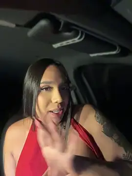צ'אט XXX בשידור חי של BitchySalome