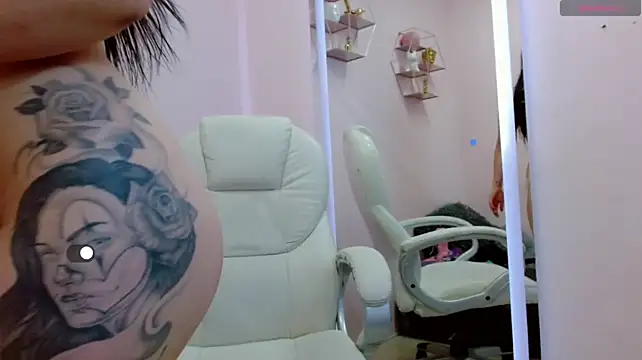 SHARONCUTE_F1's Live XXX Chat