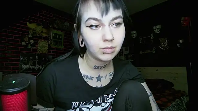 MessalinaOfficial's Live XXX Chat