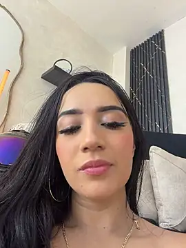EmmyEvans1 Chat XXX in diretta