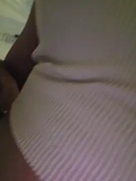 XXX chat uživo modela tokyobelle