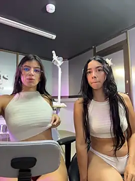 iris_cuteface Live XXX-chat