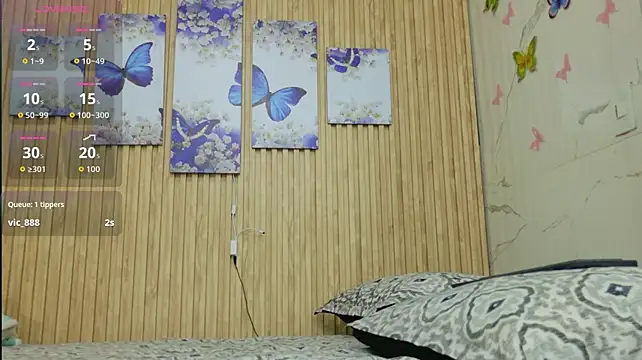 Živý XXX chat Moonceleste