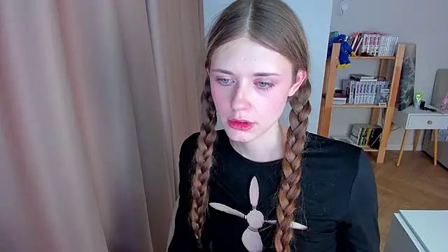 XXX chat uživo modela hakulissa