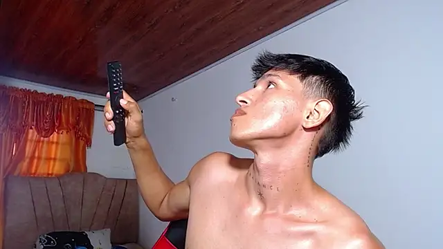 rowanbig Live XXX-Chat