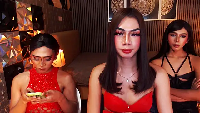 แชท XXX สดของ AudreyMilesTrans