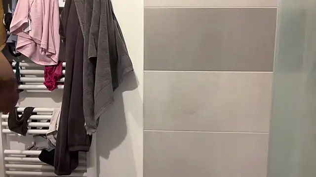 nanaisbackk 现场XXX聊天