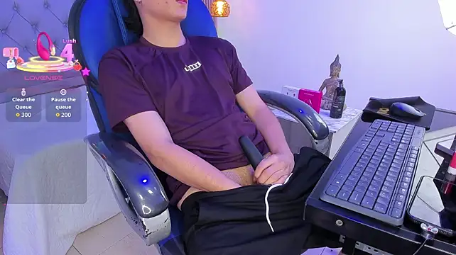 SamBlack_ élő XXX-chatje