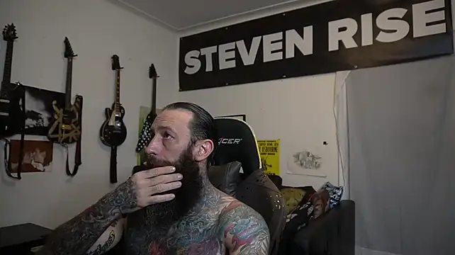 Chat XXX en directo de StevenRiseNYC