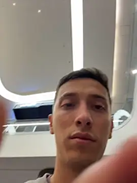 Thiago_Jones1 Live XXX-chat