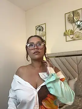 SophiaQueens 现场XXX聊天