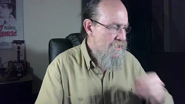 Uncle_Hottie's Live XXX Chat