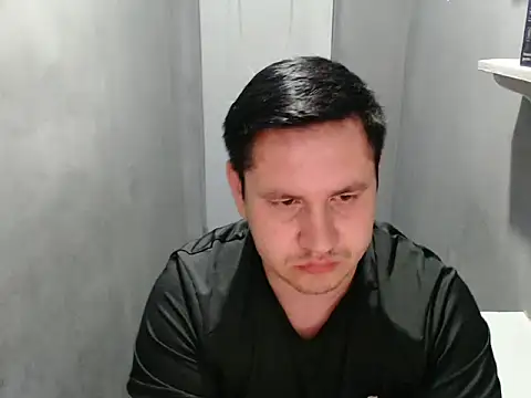 XXX chat uživo modela Max_Marlinn
