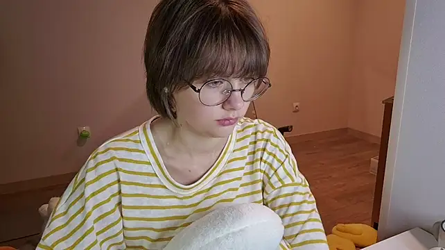 Živý XXX chat ExitedTroth