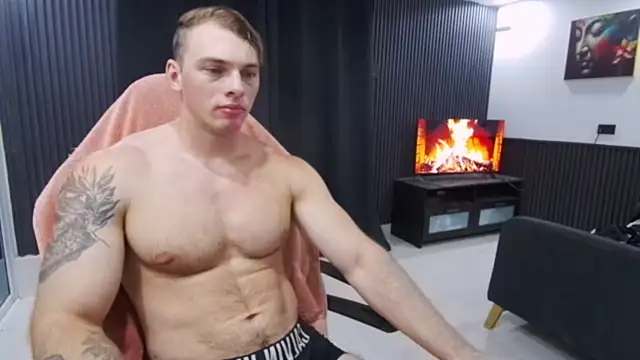 XXX chat uživo modela YourHotGreg
