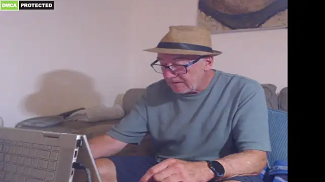 bluedae1's Live XXX Chat