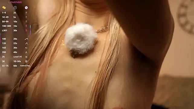 BelleTrovato লাইভ XXX চ্যাট